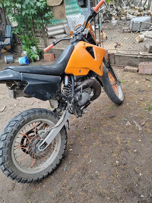 Vand cross am6 aprilia mx 90cc 2t cu problem la curent