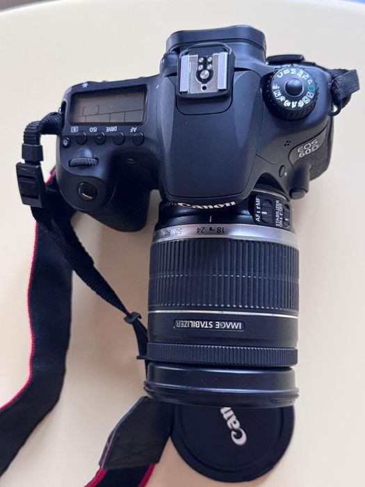 Canon EOS 60 D почти новый