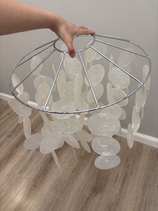 Люстра из натурального перламутра