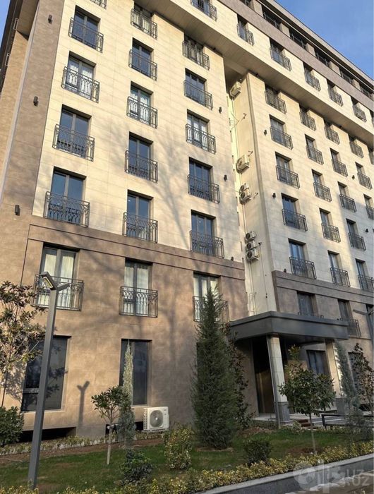 3-комнатная квартира в ЖК Kiparis на Ц-4. Ремонт Неоклассик, 78м²