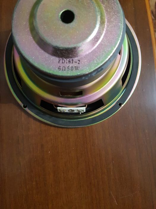 Продам динамик на колонку