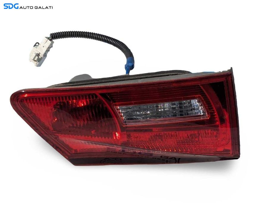 Stop Lampa Tripla Stanga de pe Capota Portbagaj Lexus IS IS220 2005 - 2013 [LR4303]