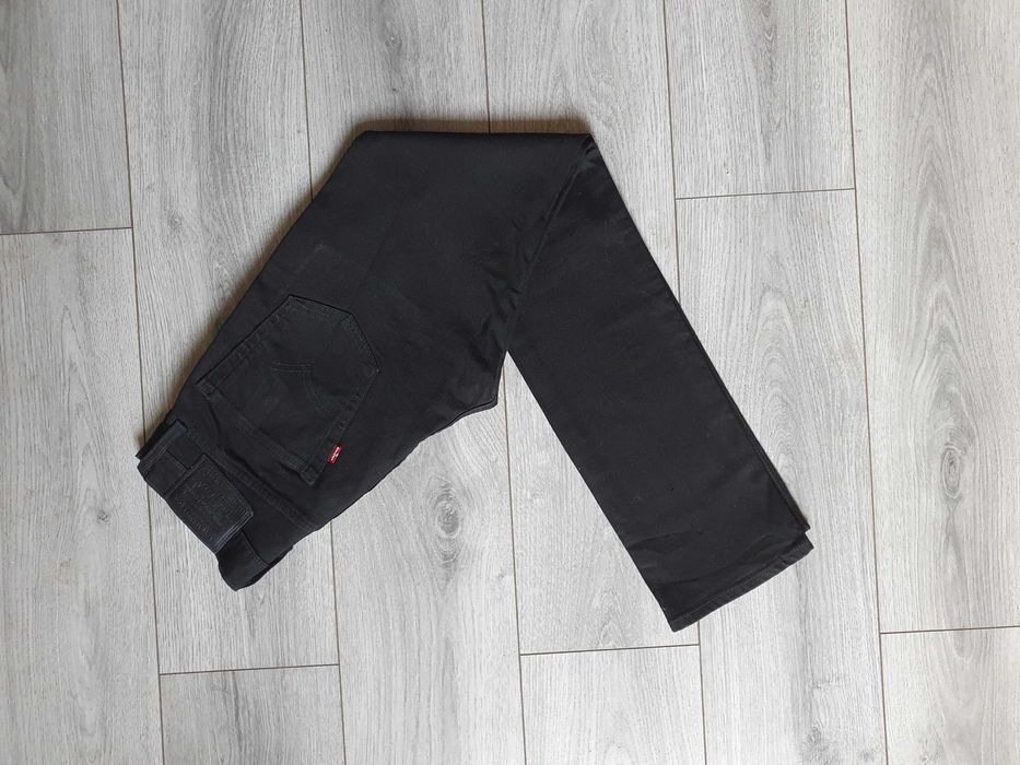 Blugi LEVI'S 511 Slim Premium - Marime W30 L32 (Talie 80 cm)