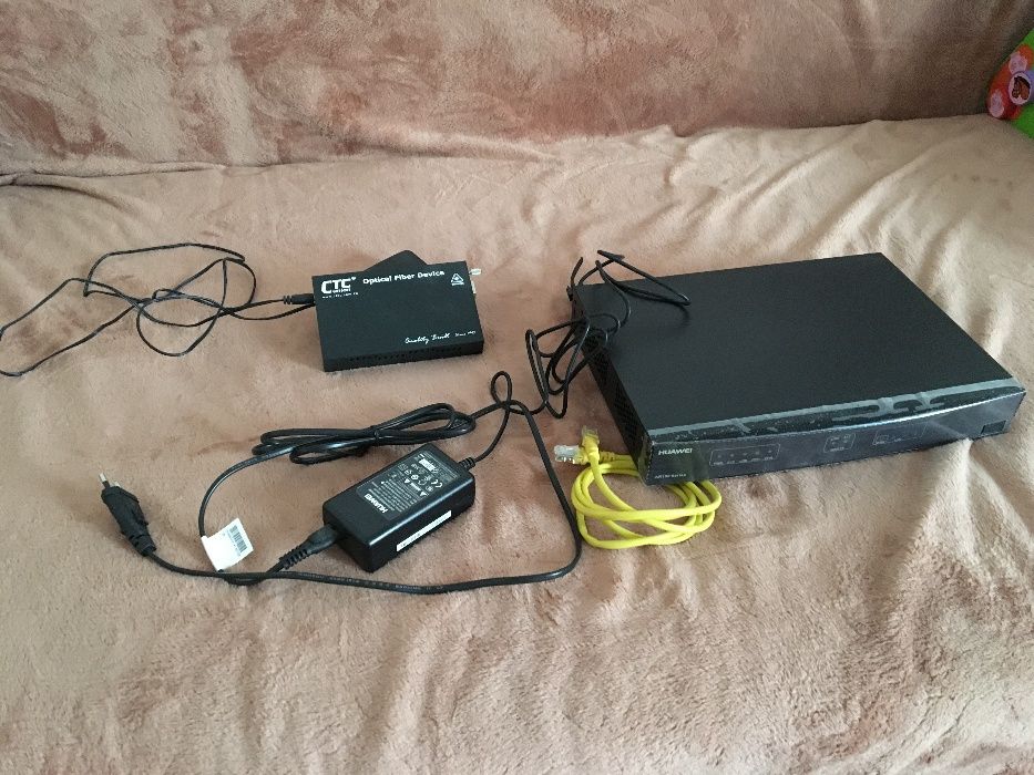 Huawei AR151 access router+optical fiber device - ideal intreprinderi