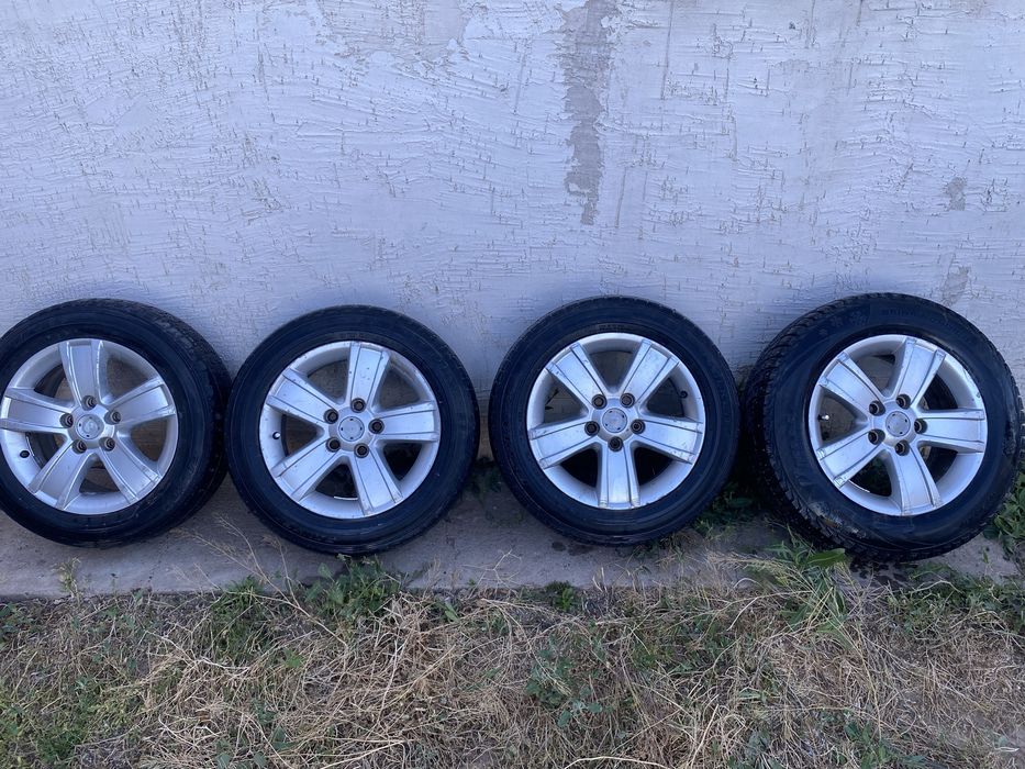 Продам Оригинальные титанки от шкода R15