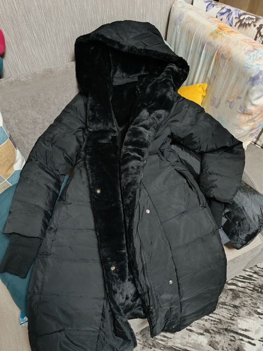 Продам пальто женское