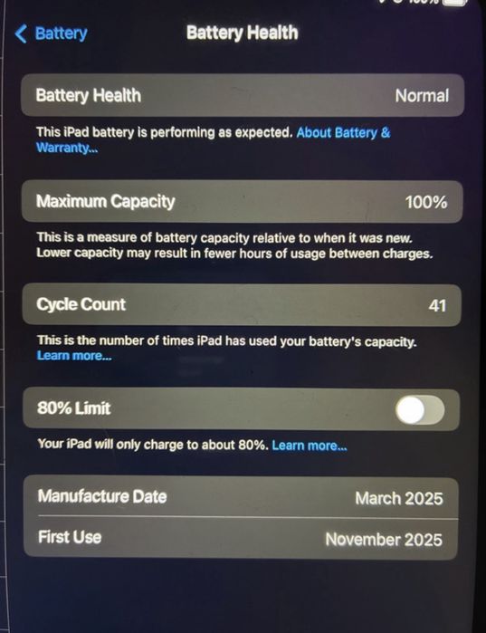 iPad A16, conditie extrem de buna, rar a fost folosita, sanatatea baterieri este 100%