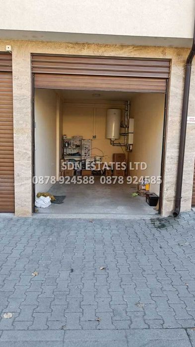 Продава се Тристаен апартамент в Казанлък - 120 кв.м за 1318 €/кв.м - Снимка #14