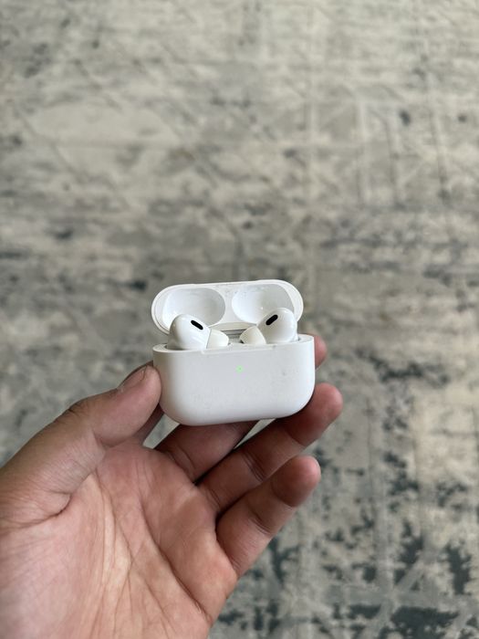 AirPods Pro 2 в идеальном состоянии