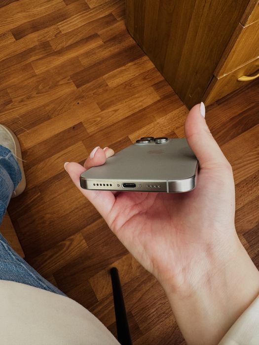 Айфон 16 pro max 256 gb