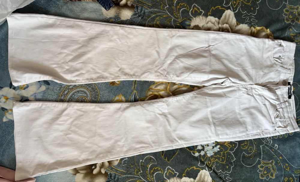 Все джинсы по 1000