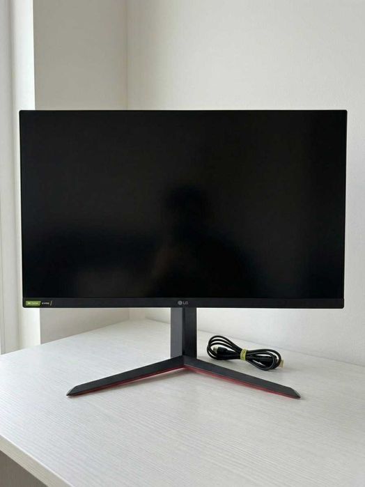 Monitor Gaming LG Ultragear NanoIPS 32inch 180hz