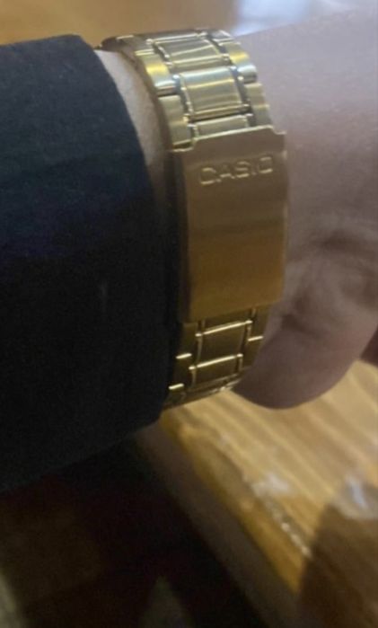 Женские наручные часы