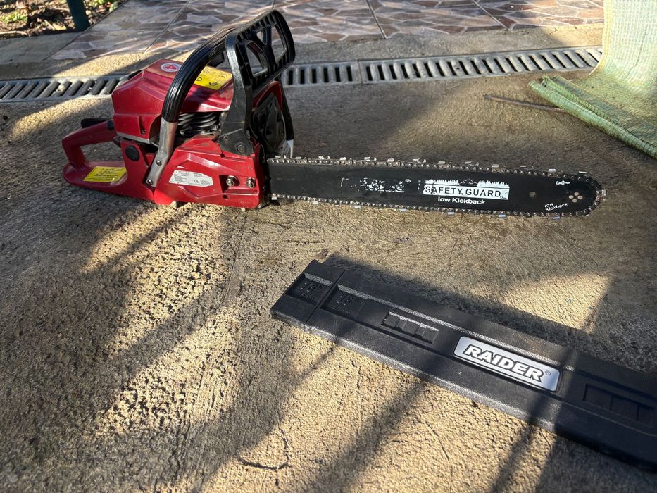 Продава се! Резачка RAIDER!!!