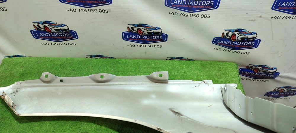 ARIPA FATA DREAPTA MERCEDES BENZ CLASA C C204 COUPE / 2011 2012 2013 2014 2015 / COD OEM A2048801418 (3A3)