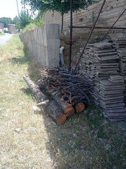 Бесплатно Дрова утин шох шаббалар Тулабеди Янги Тошмидан постдан 8 км.