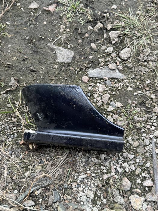 Продам запчасти на 111 двигатель.