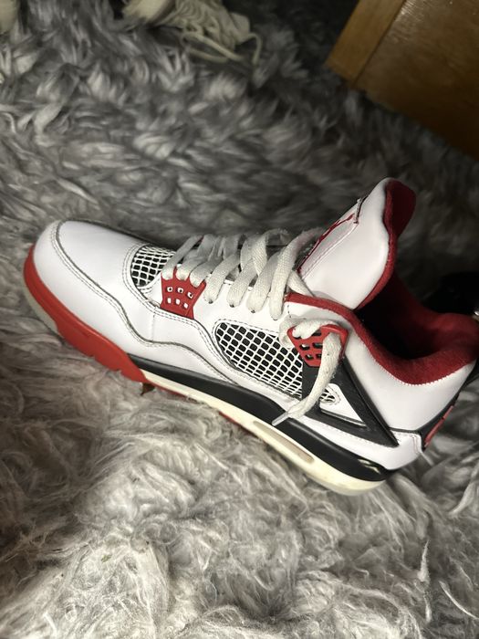 adidasi jordan 4