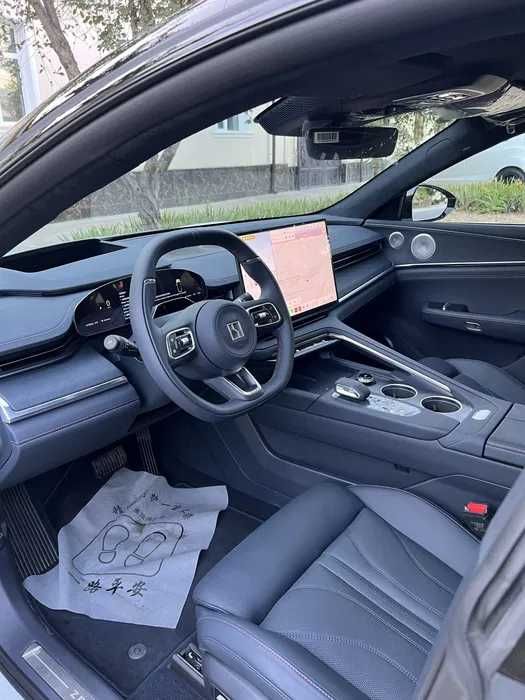 BYD ZEEKR  001 ultra +2026