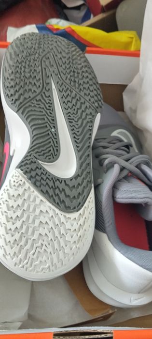 Маратонки за волейбол Nike ,номер44