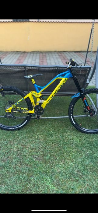Bicicleta mondraker summum pro
