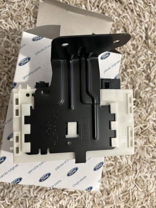 Modul si cablaj carlig Ford Kuga 2018