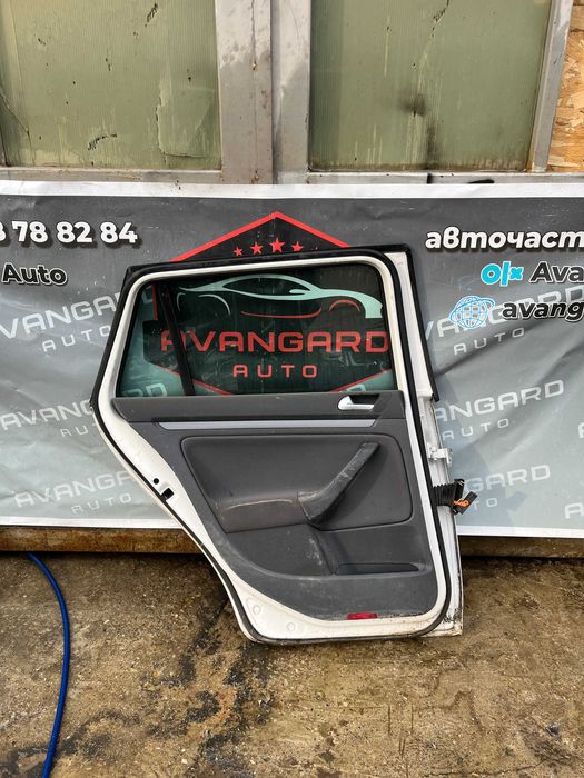 Врата Volkswagen Golf 5 Combi