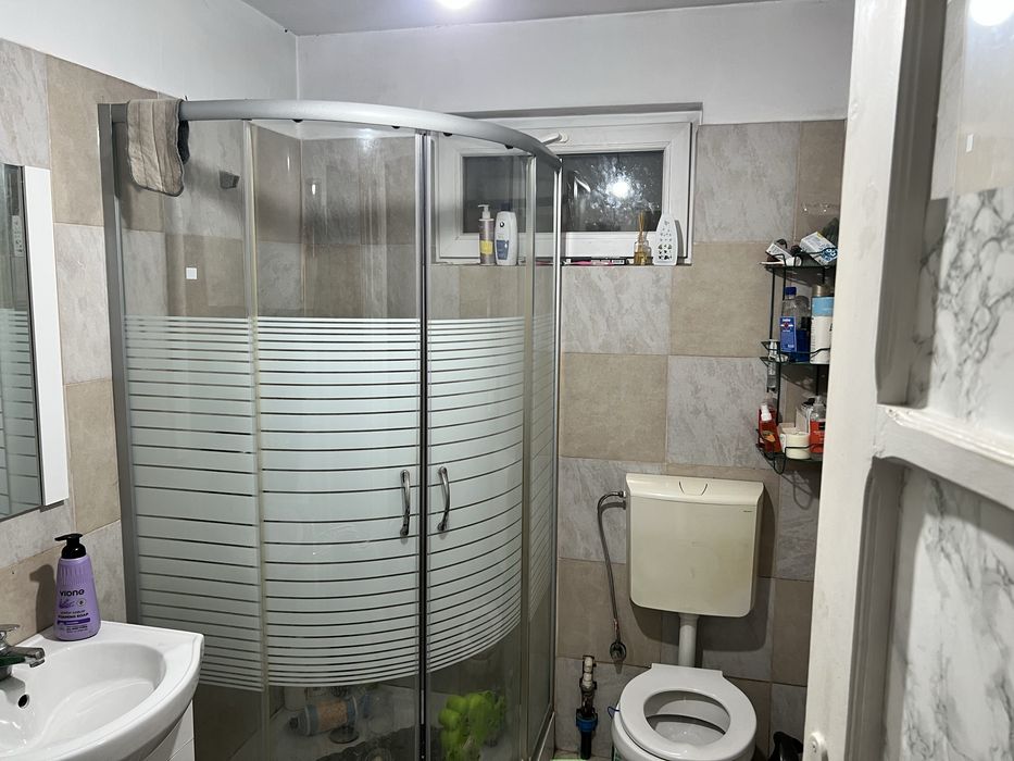 Casa de vanzare fierbinti targ