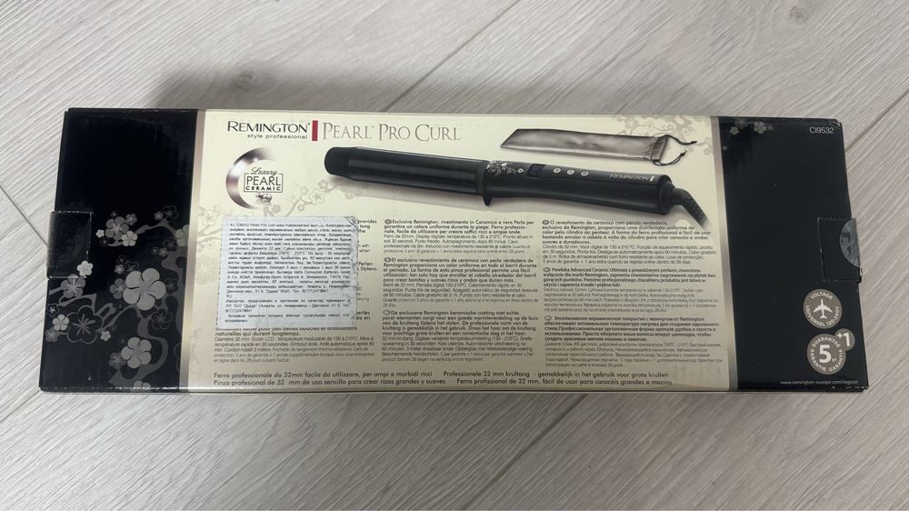 Плойка Remington CI9532, цвет черный .