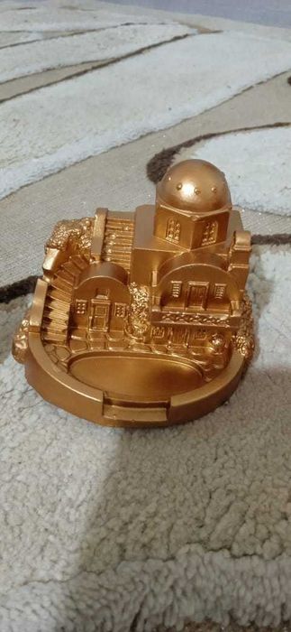 Сувенирлер сатылады