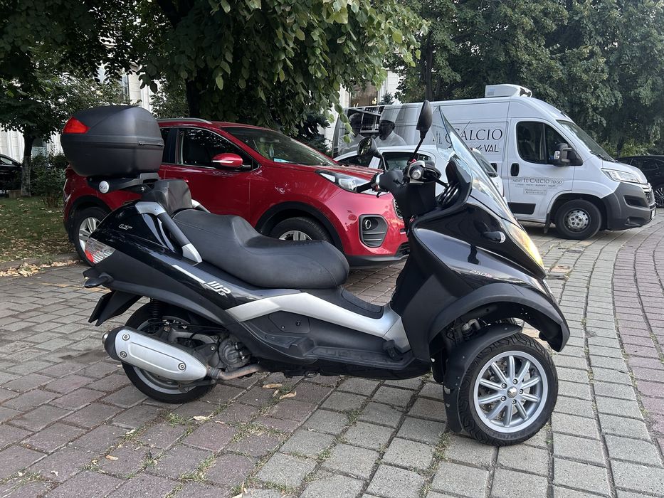 Piaggio MP3 250 cm3 permis categoria B