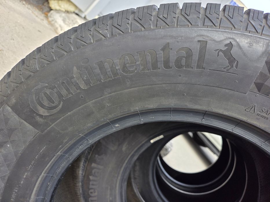 Зимняя резина Continental 265/65/17