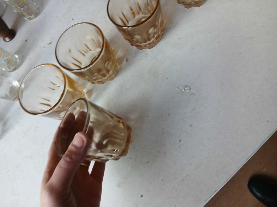 Чаши, вази чиниики