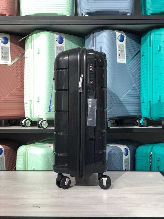 Чемодан новый / Chamadon yangi