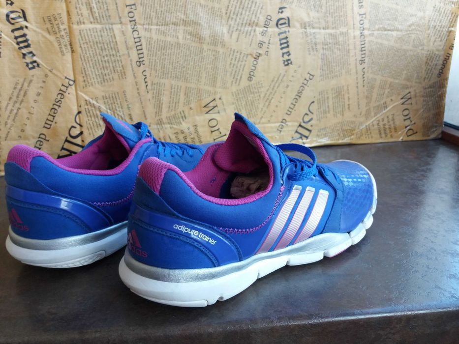 дамски маратонки,спортни обувки,кецове,Adidas,40,адидас