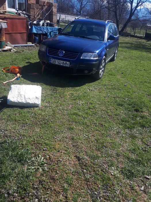 Dezmembrez autoturisme