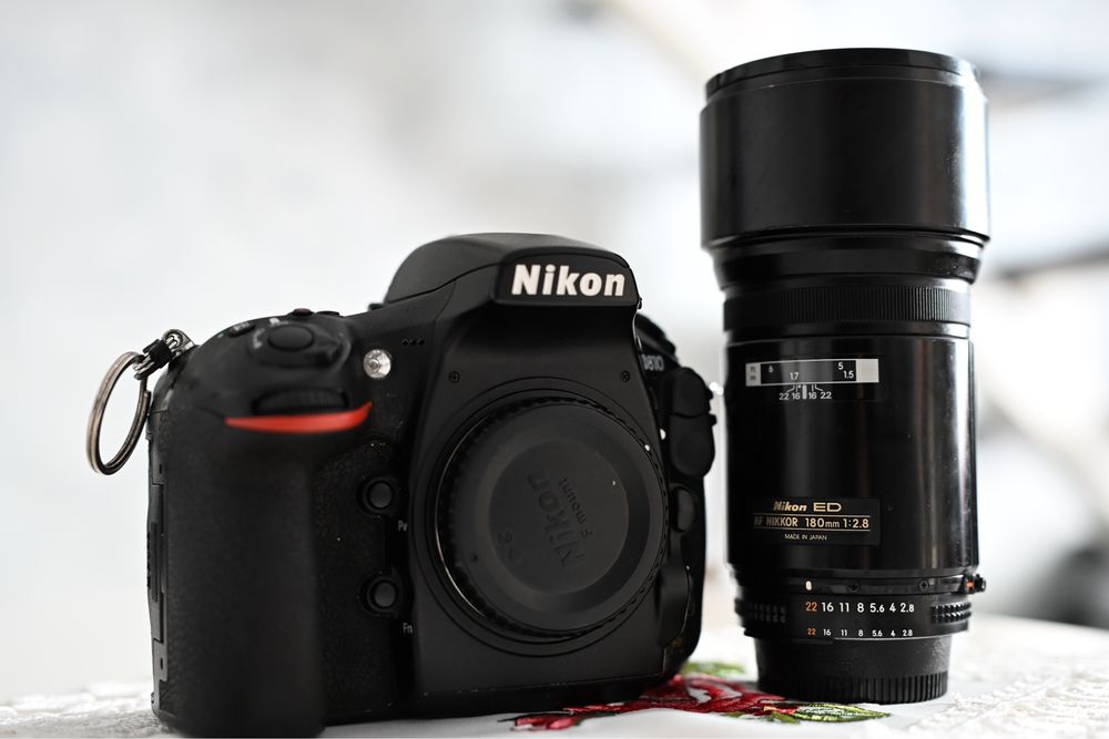 Nikon D810 + nikkor 180mm f2.8