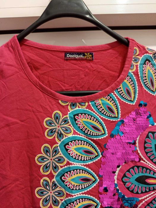 Чисто нова дамска тениска Desigual