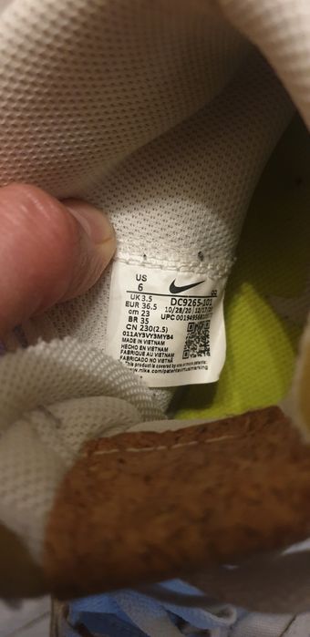 Tenesi dama NIKE