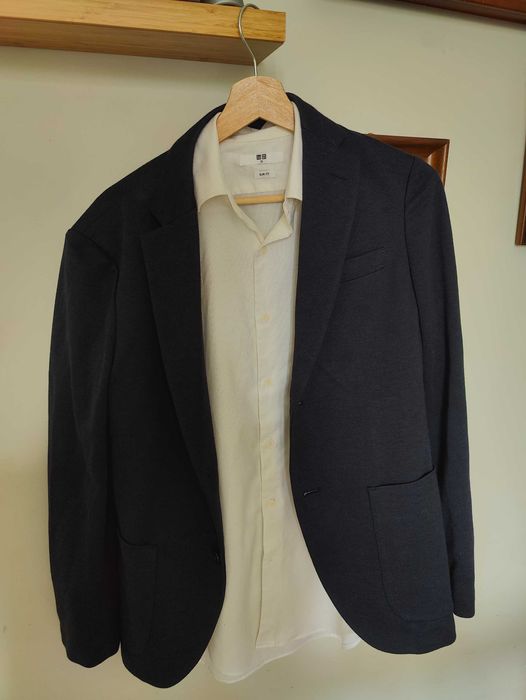 Uniqlo - Бяла риза (xs slim fit) & Синьо сако (xs slim fit) Комплект