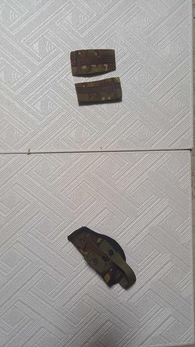 Vand articole echipament militar