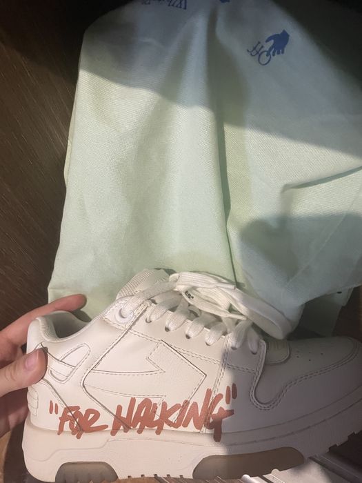 Adidasi off white originali de pe farfetch