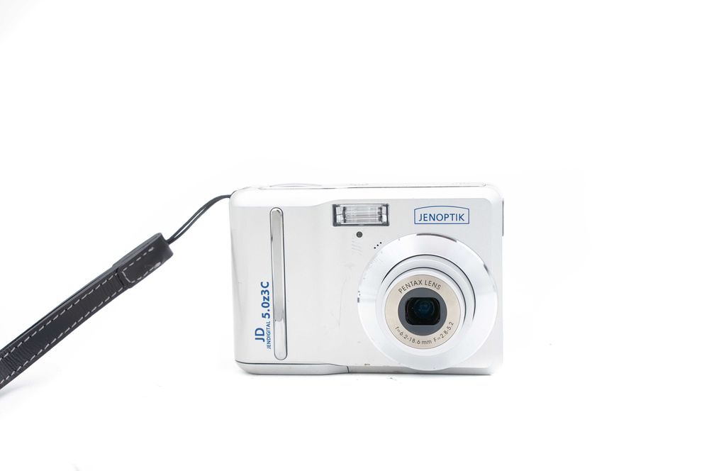 Aparat foto digital Jenoptic JD 5.0z3C