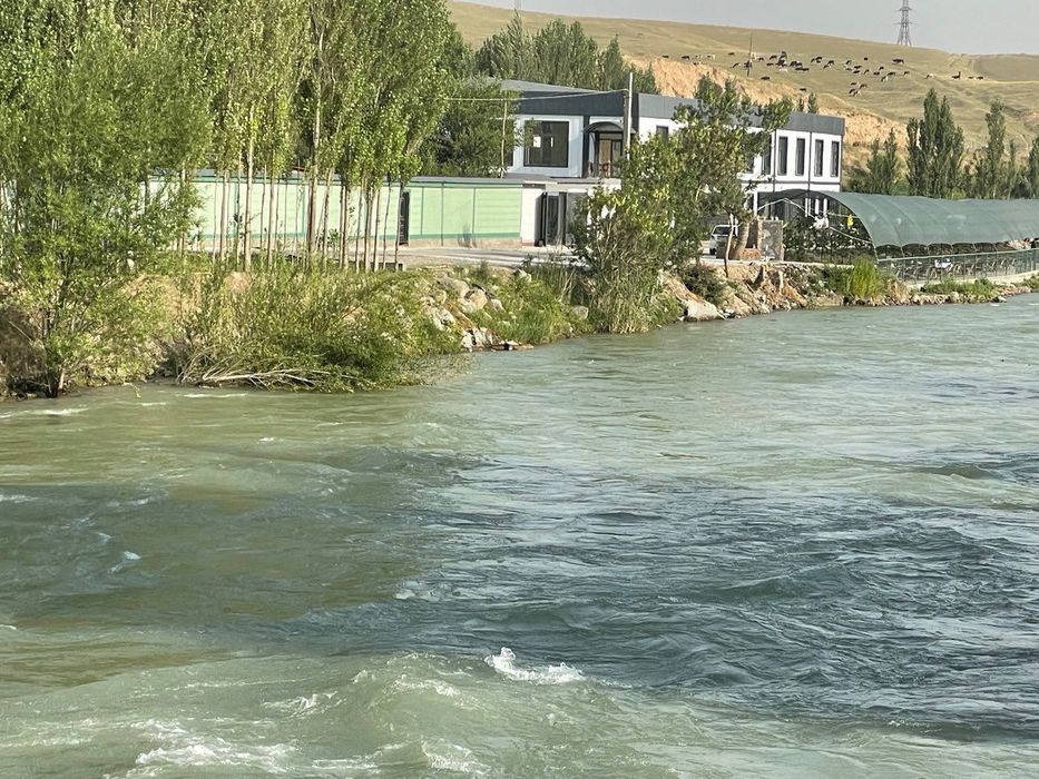 Срочно!!! Продаётся Дом у реки или Дача. Не далеко от Новый Ташкент.