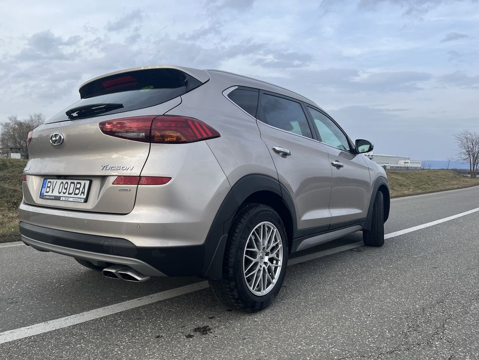 Hyundai Tucson 2019 28000 km Premium