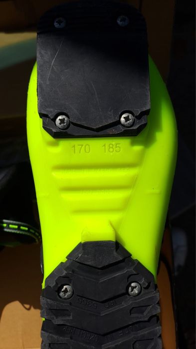 Детские лыжные ботинки HEAD