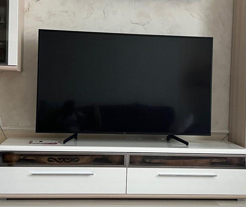 Телевизор Sony 65d