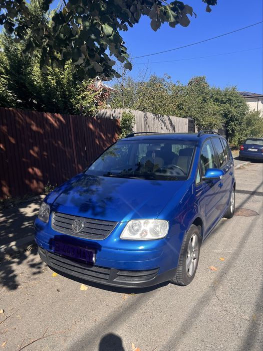 VOLKSWAGEN Touran 2004 — imagine 3