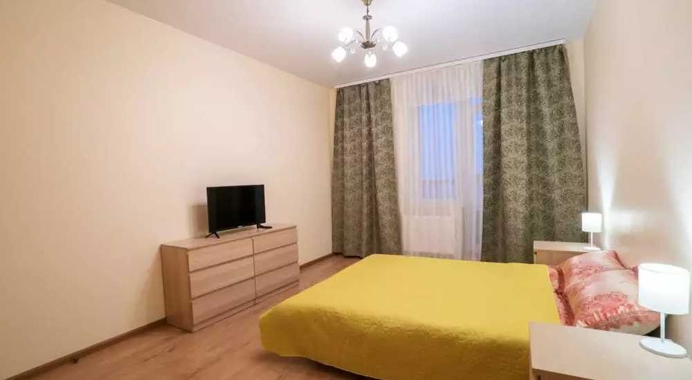 Дава се под наем Тристаен апартамент в Пловдив, Остромила - 79 кв.м за 270.3 € - Снимка #2