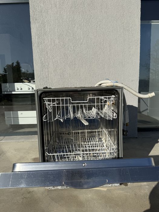 Съдомиялна машина  Миеле 60 см за вграждане